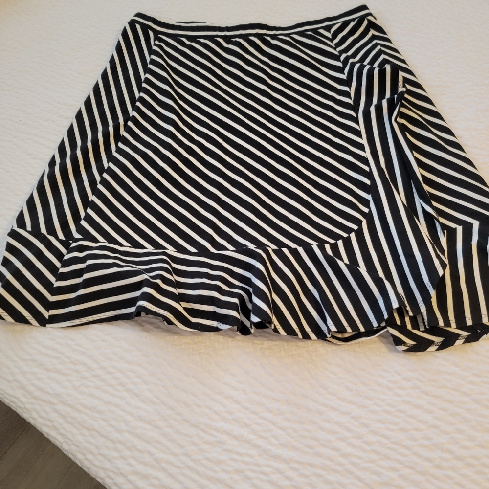 Talbots Black/white Stripe Skirt SZ XL